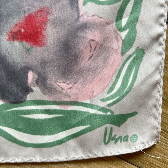 Vera Neumann Vintage Silk Scarf – Floral Rectangular - Picture 3 of 5